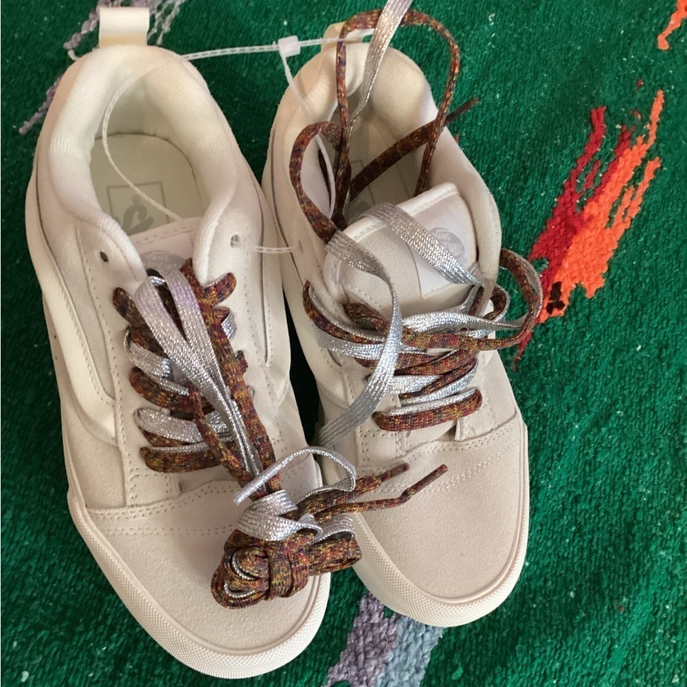 Vans Knu Skool Women Size 5 White Suede Casual Platform Sneaker Skate Shoe NEW